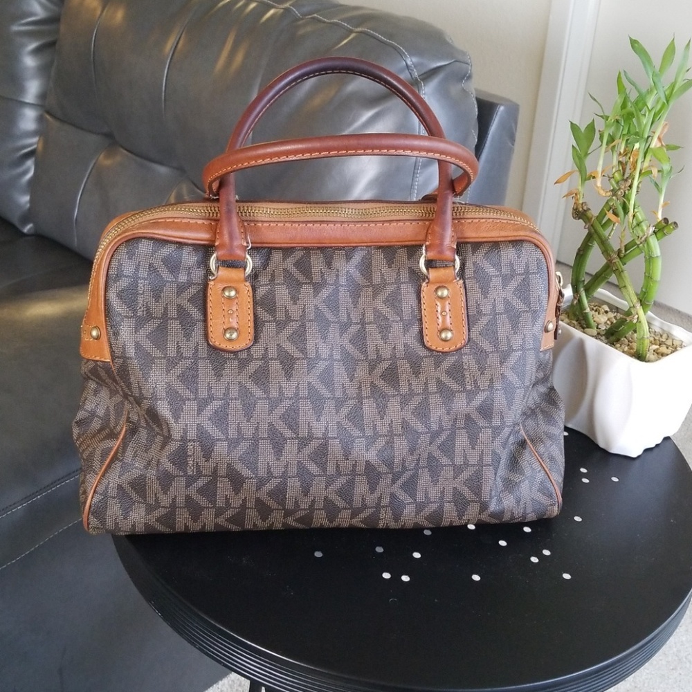 Michael Kors MK satchel bag